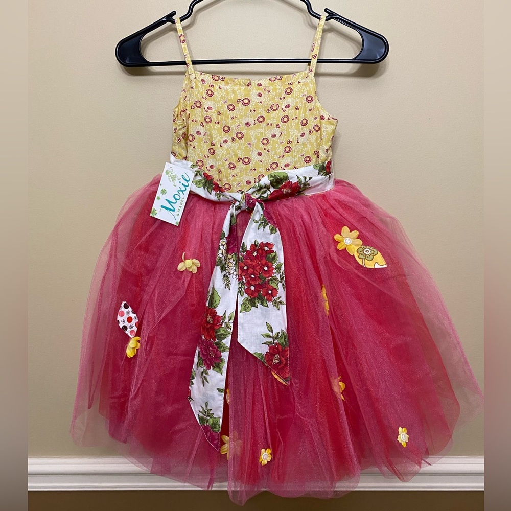 NWT Moxie & Mabel Floral and Tulle Dress. Has pin on butterflies. Size 5